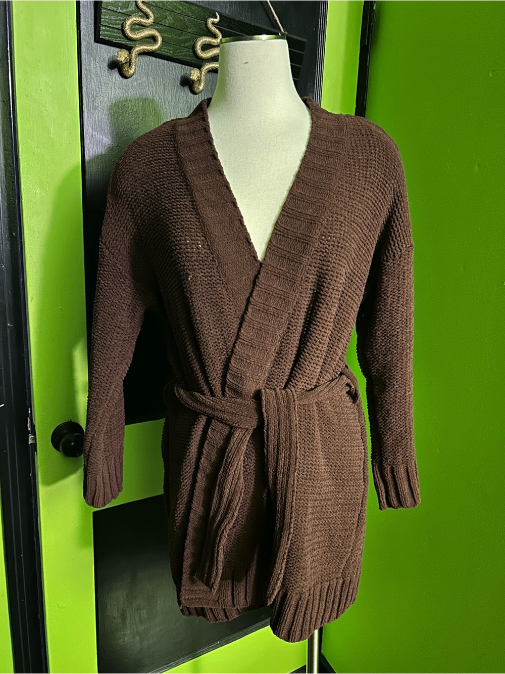 Red-brown ribbed knit plush cardigan